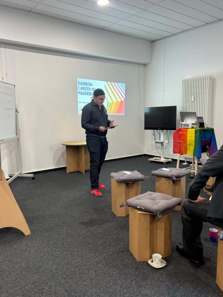 3208afb3 5d26 4106 859b beb8d09cf841